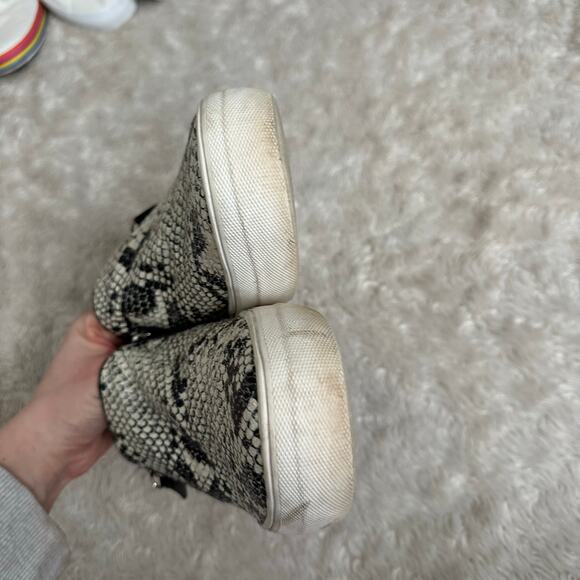 Steve Madden Womens 10 Slip On Snakeskin Leather Sneakers Zipper - Picture 4 of 8